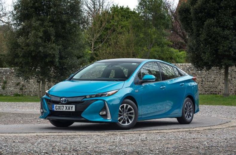 best electric hybrid cars 2019